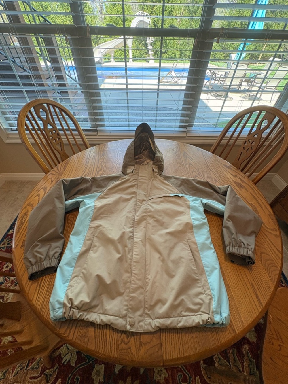 Burton | Women's M Snowboarding/Ski Jacket Tan Light Blue Pit Vents EUC